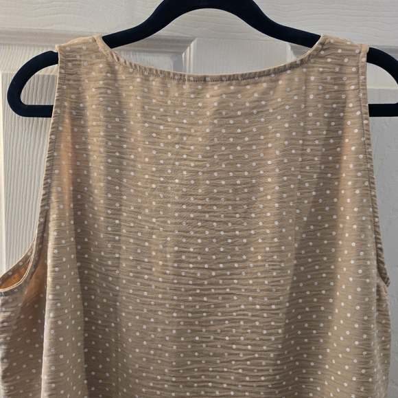 Women's Ruffle Top - Picture 7 of 10